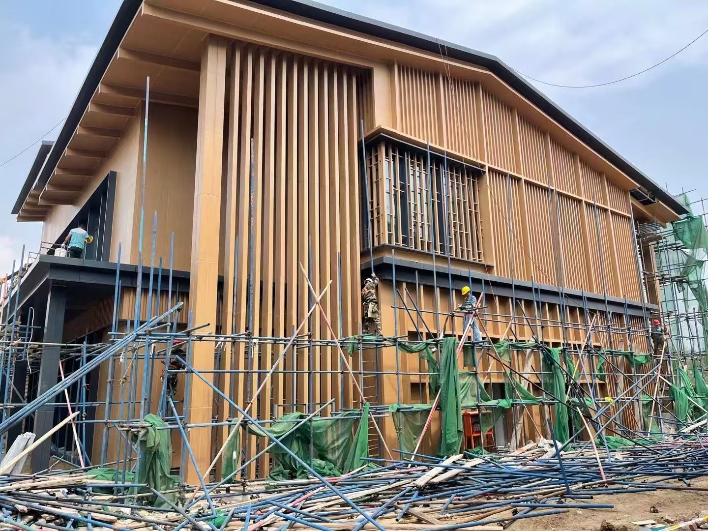 新城区氟碳铝单板木纹转印铝单板 - 厂家